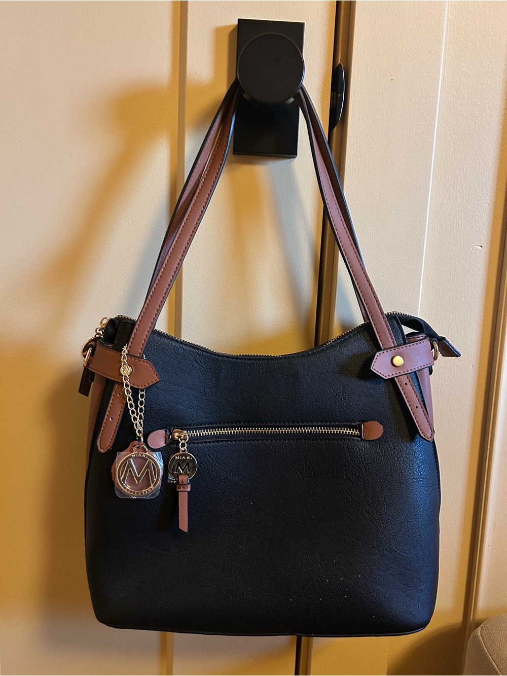 Mia K Purse - Black & Brown